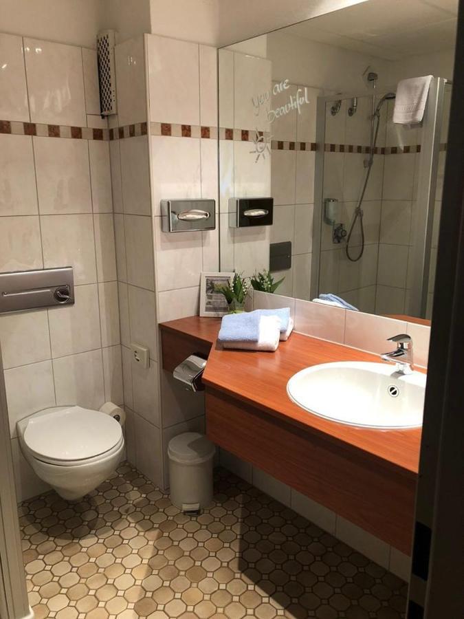 Marc5 Hotel Cadenberge 외부 사진