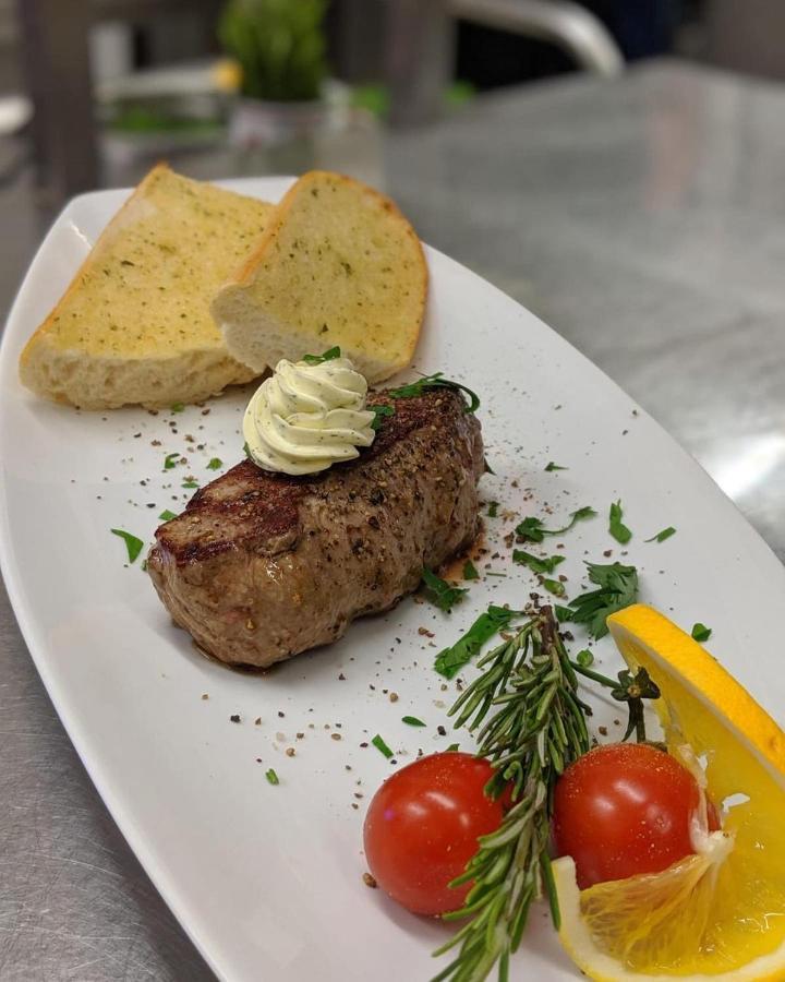 Marc5 Hotel Cadenberge 외부 사진