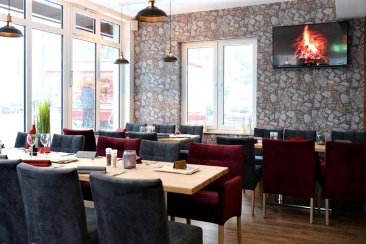 Marc5 Hotel Cadenberge 외부 사진